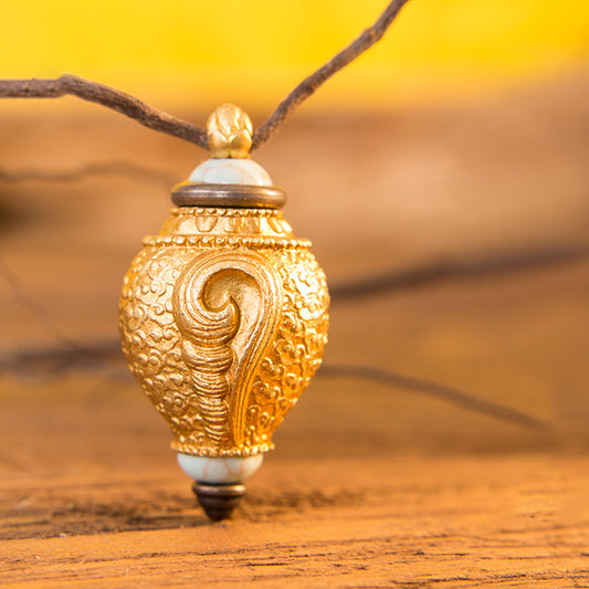 Auspicious Conch Shell Brass Gau Pendant